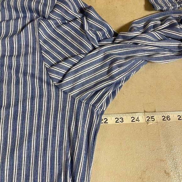 Anthropology Eden & Olivia Maternity Button Down Shirt Blue White XL - Picture 8 of 10